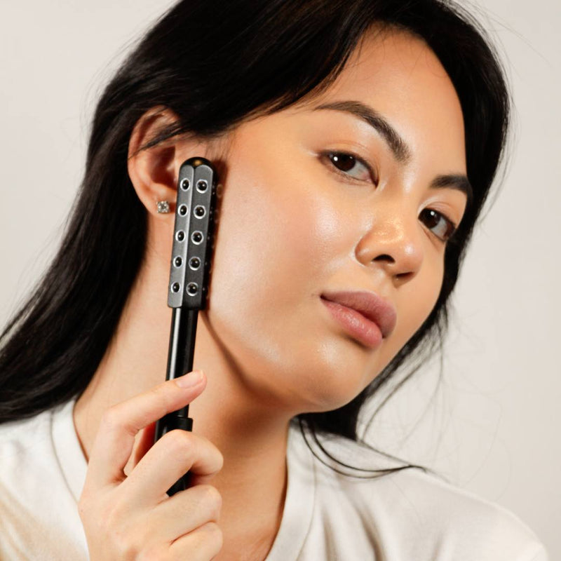 How to Choose the Right Face Massage Tool: A Beginner’s Guide